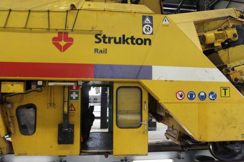Strukton Rail, werktrein, logo