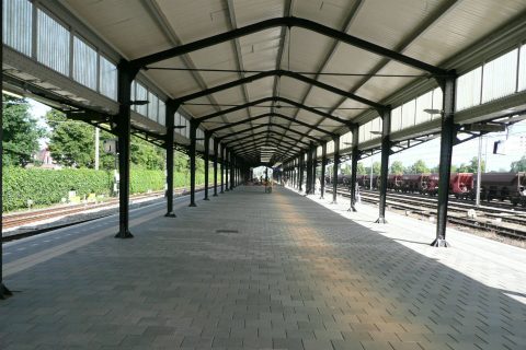 Station Almelo, perron