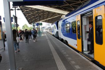 NS-conducteur, Flirt-trein Stadler, treinstation Tilburg