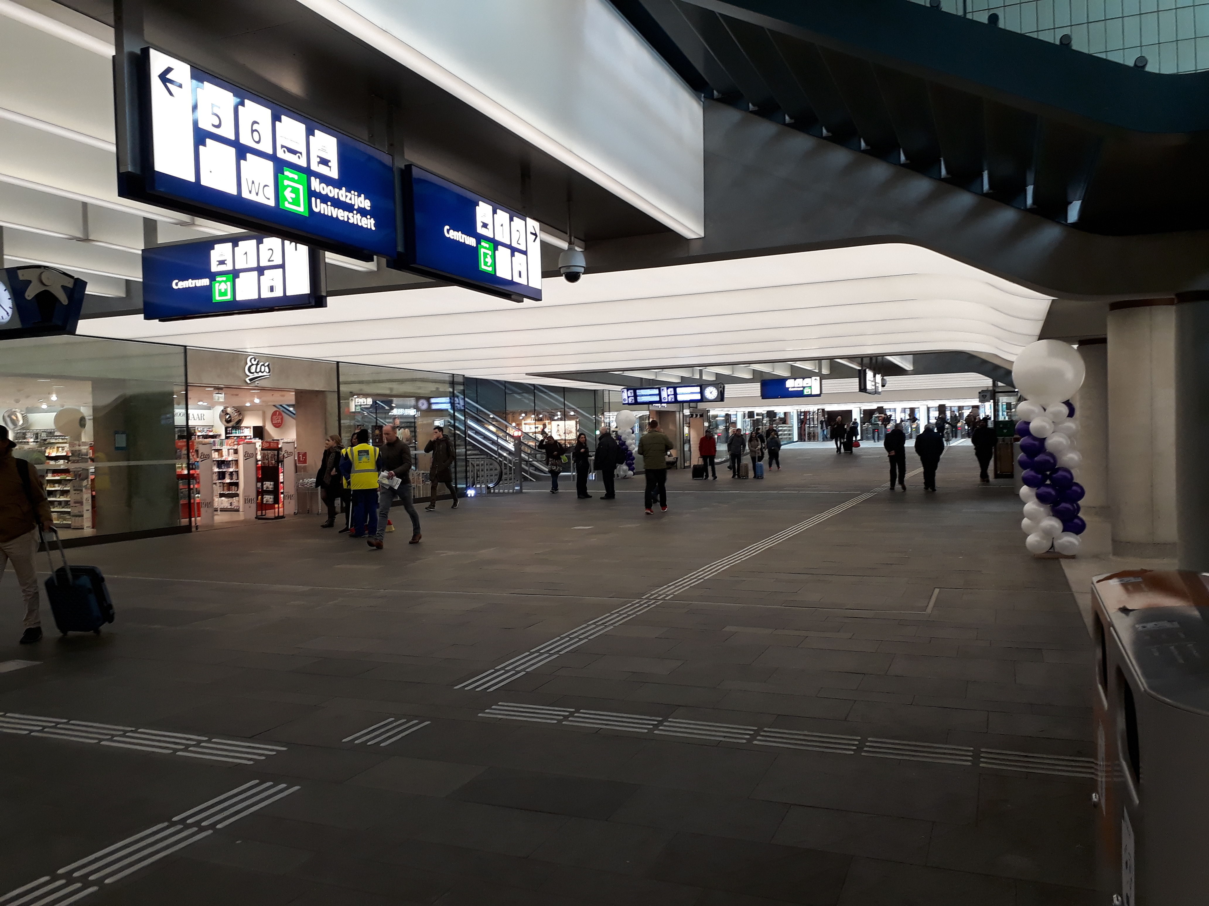 Nieuwe reizigerstunnel station Eindhoven