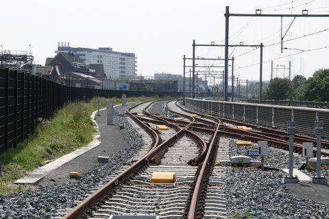 Een spoorwegwissel van de Hoekse Lijn in Vlaardingen