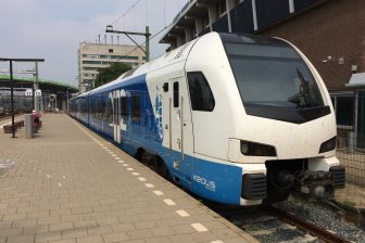 Trein van Keolis op station Zwolle, Kamperlijn