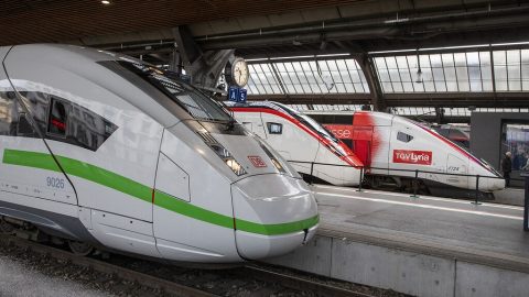 ICE-4-Giruno-en-TGV-Euroduplex-treinen