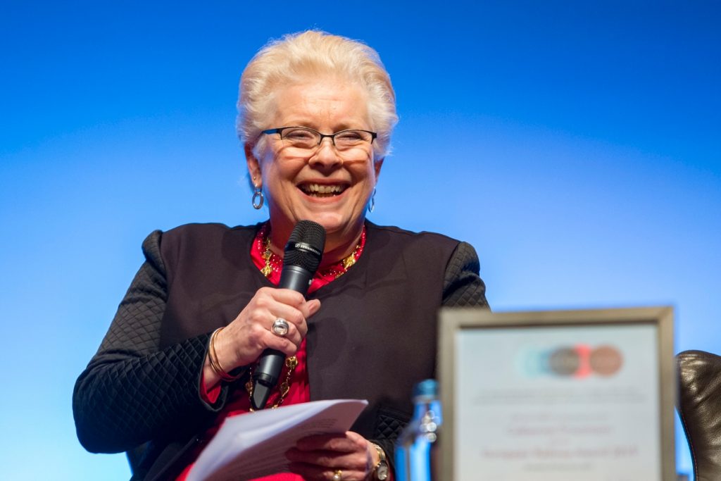 Catherine Trautmann won in 2019 de European Railway Award