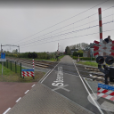 Spoorwegovergang Steenakkerstraat Breda, foto: Google Streetview
