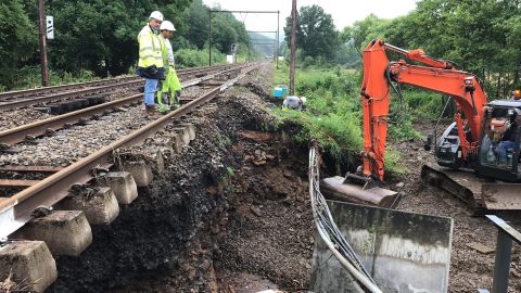 De schade aan de spoorinfrastructuur in Wallonië, foto: Infrabel