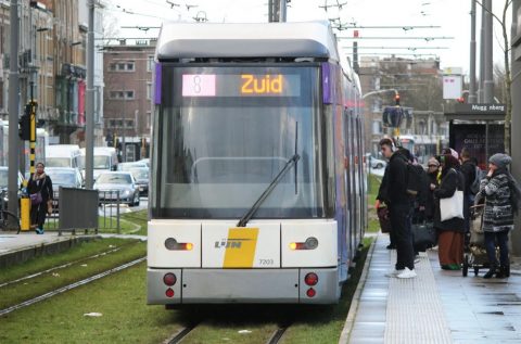 Een tram van De Lijn in Antwerpen