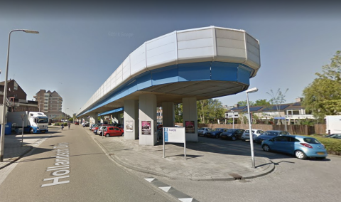 Metrostation De Terp in Capelle aan den IJssel, foto: Google Streetview