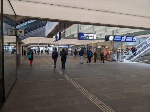 Reizigers op Eindhoven Centraal