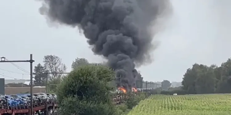 ‘Ongeoorloofd plaatsen ‘bijdraad’ verergerde brand autotrein bij Etten-Leur’