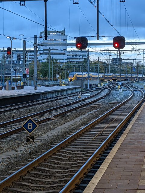 Station Rotterdam, seinen