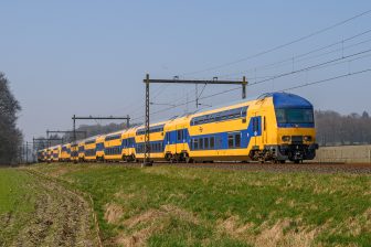 Intercity Roosendaal-Zwolle bij Ellecom