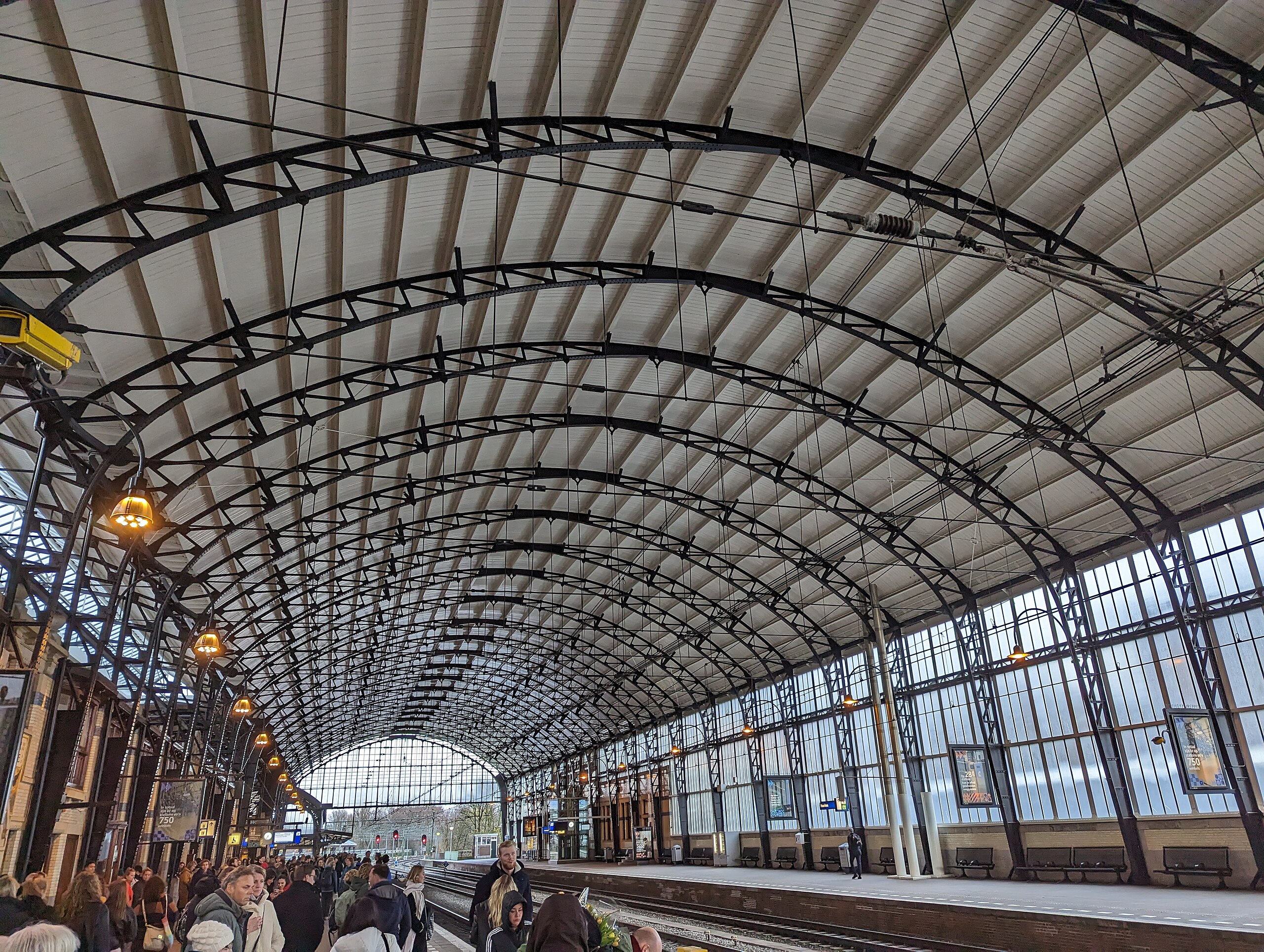 Haarlem gaat ‘collecteren’ om meer treinen naar Alkmaar te laten rijden