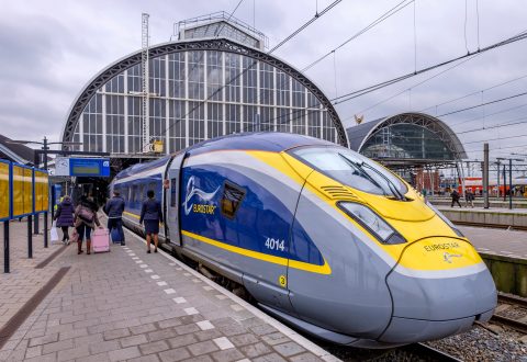 De Eurostar op station Amsterdam Centraal