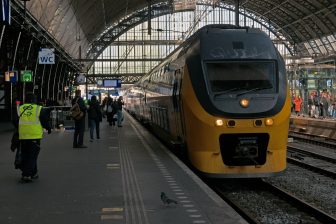 Amsterdam Centraal spoor 2a