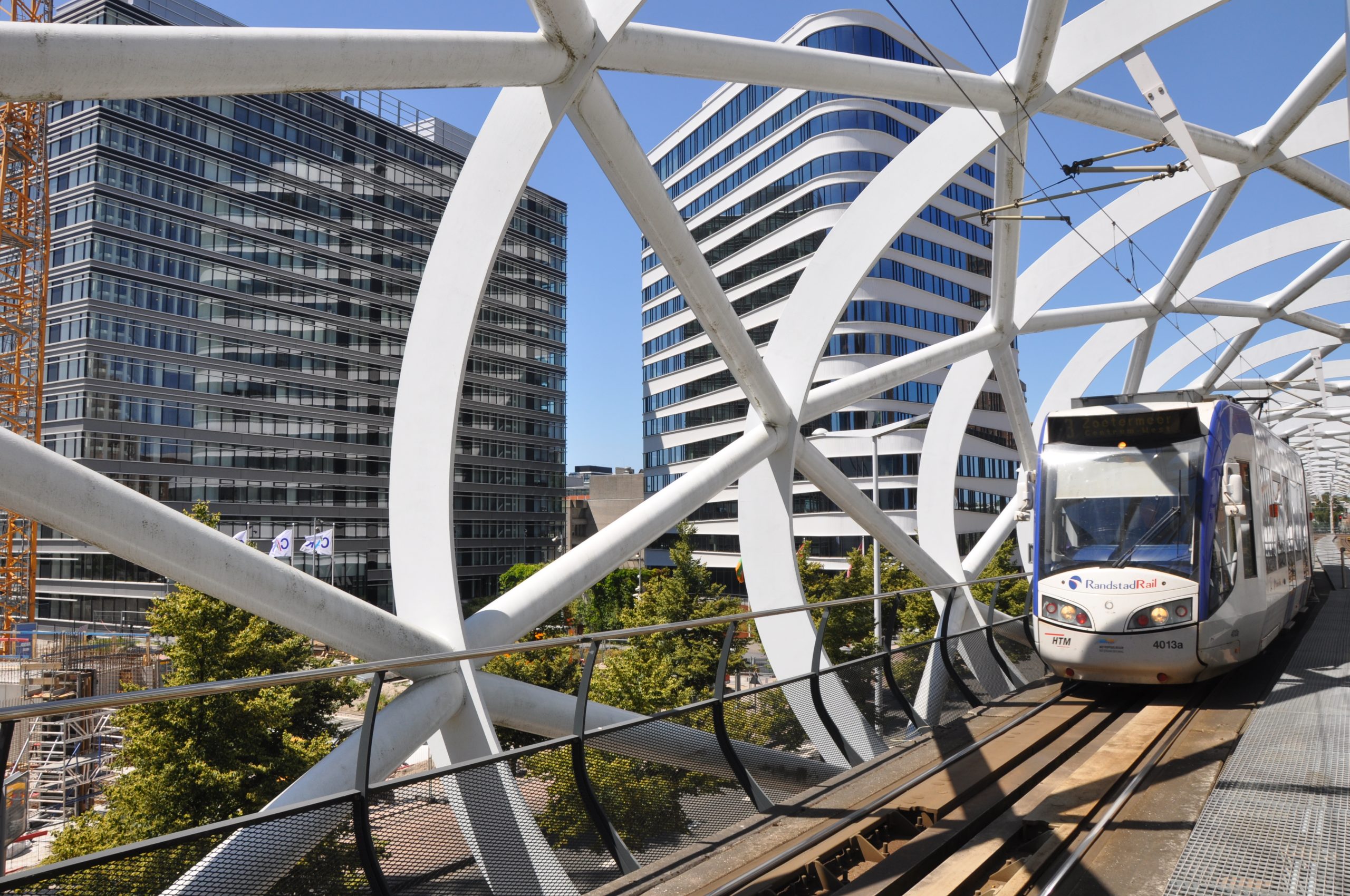 Rotterdam en Den Haag investeren in regionale trams en metro’s
